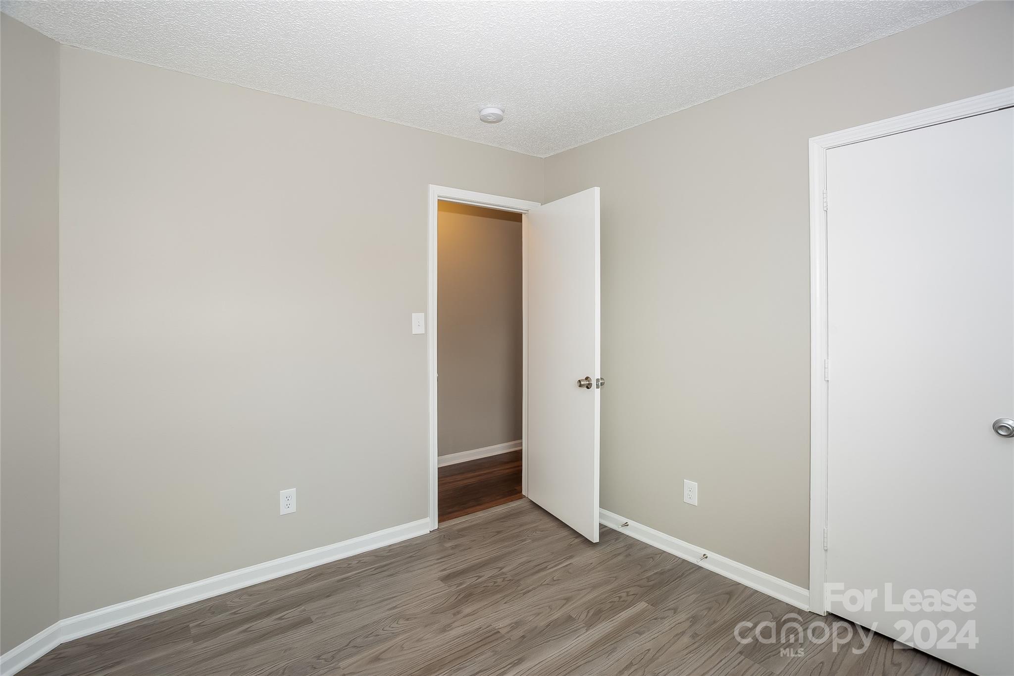 Stewarts Crossing - Residential Lease