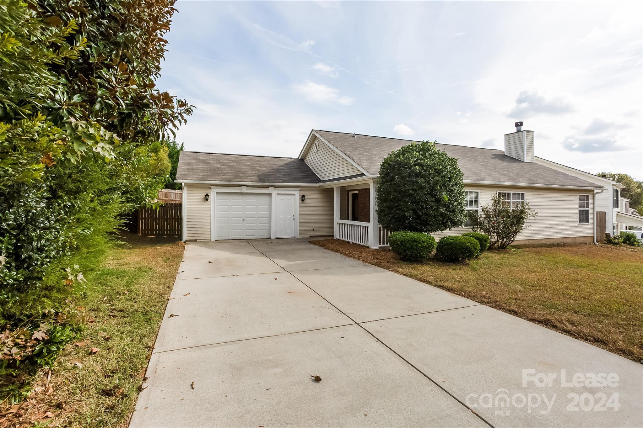 Stewarts Crossing - Residential Lease