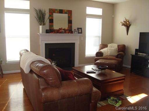 Autumn Cove At Lake Wylie - Residential Lease