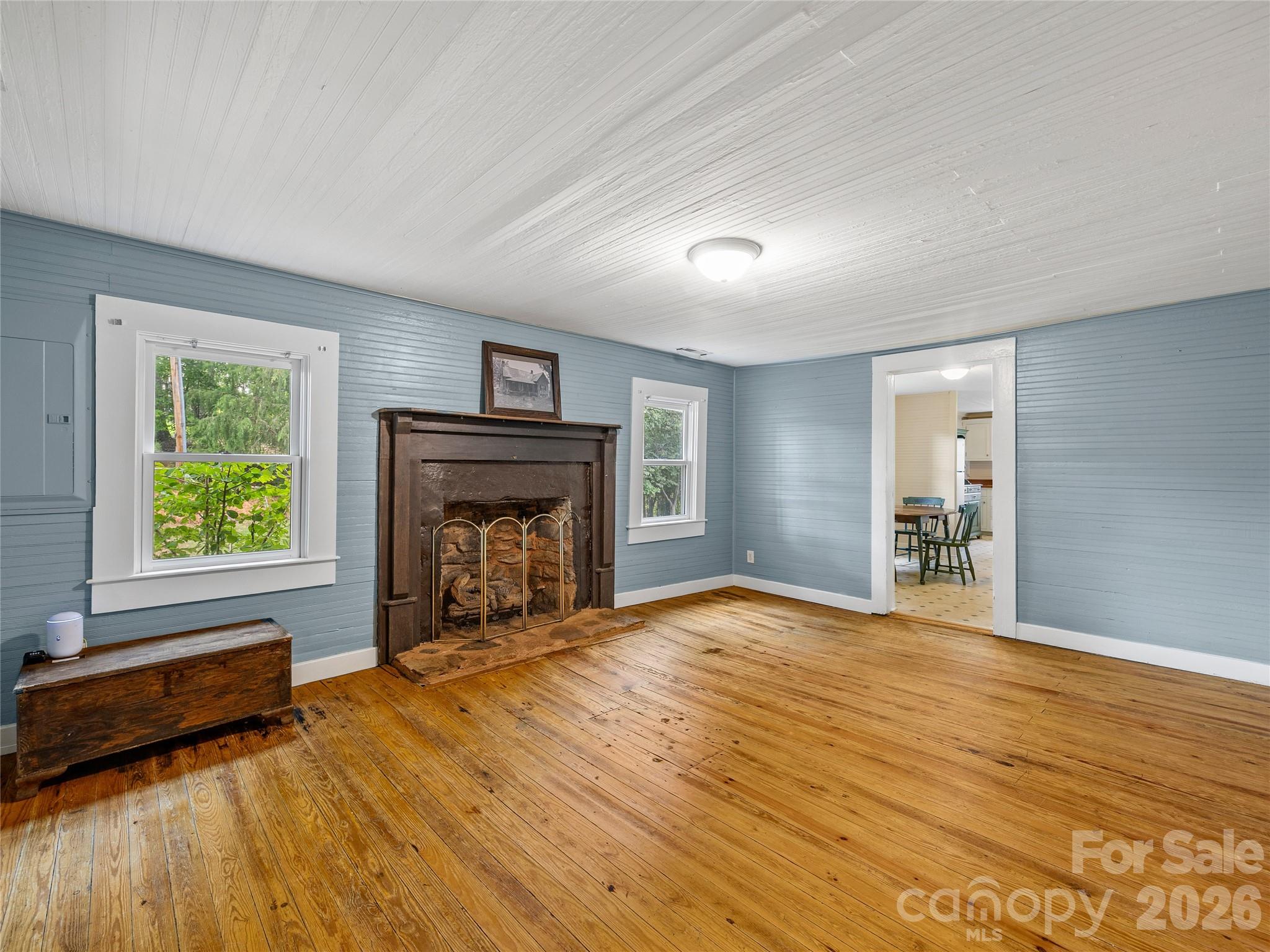 292 Fowler Road