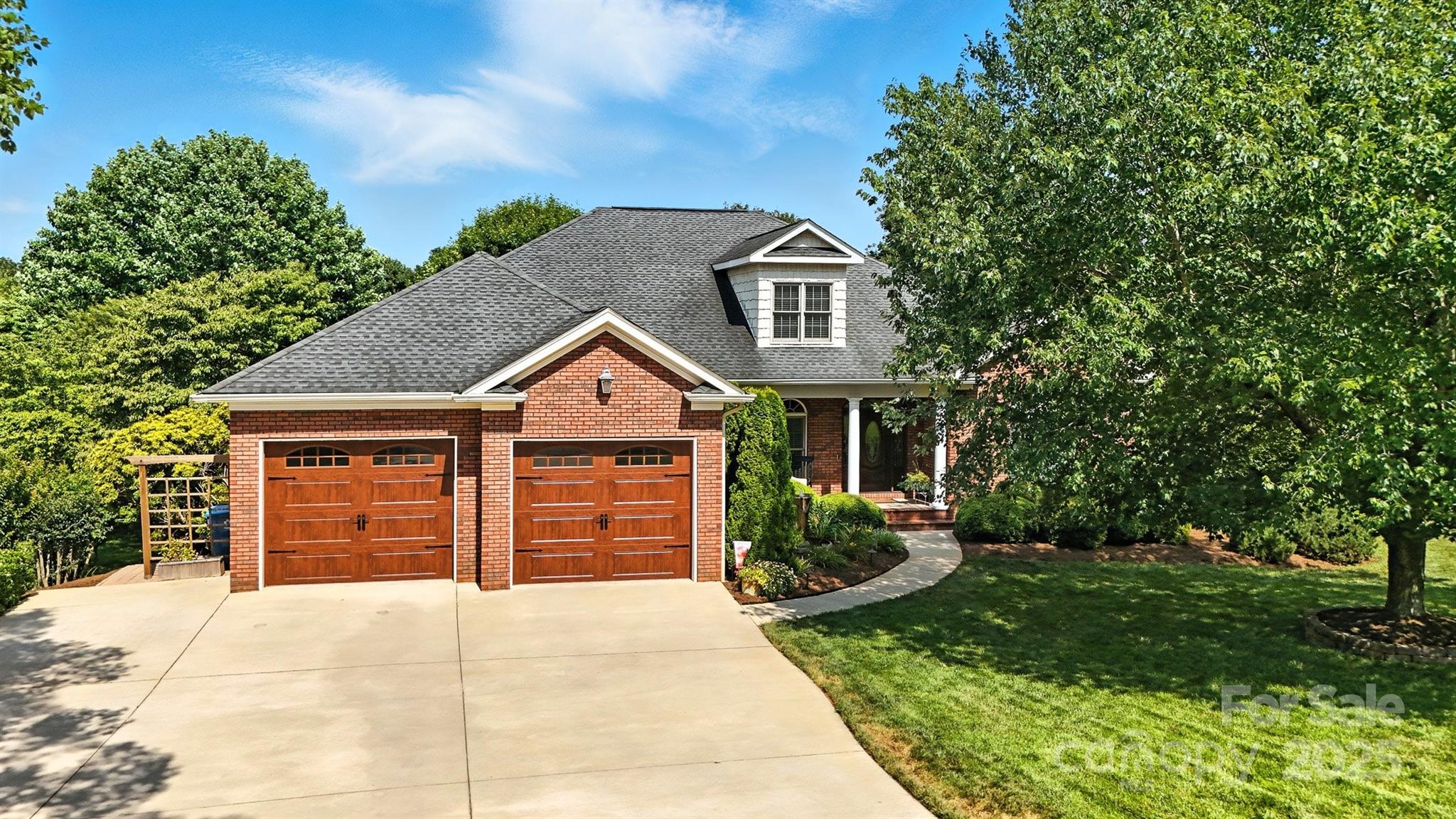 3646 Hogan Court NE