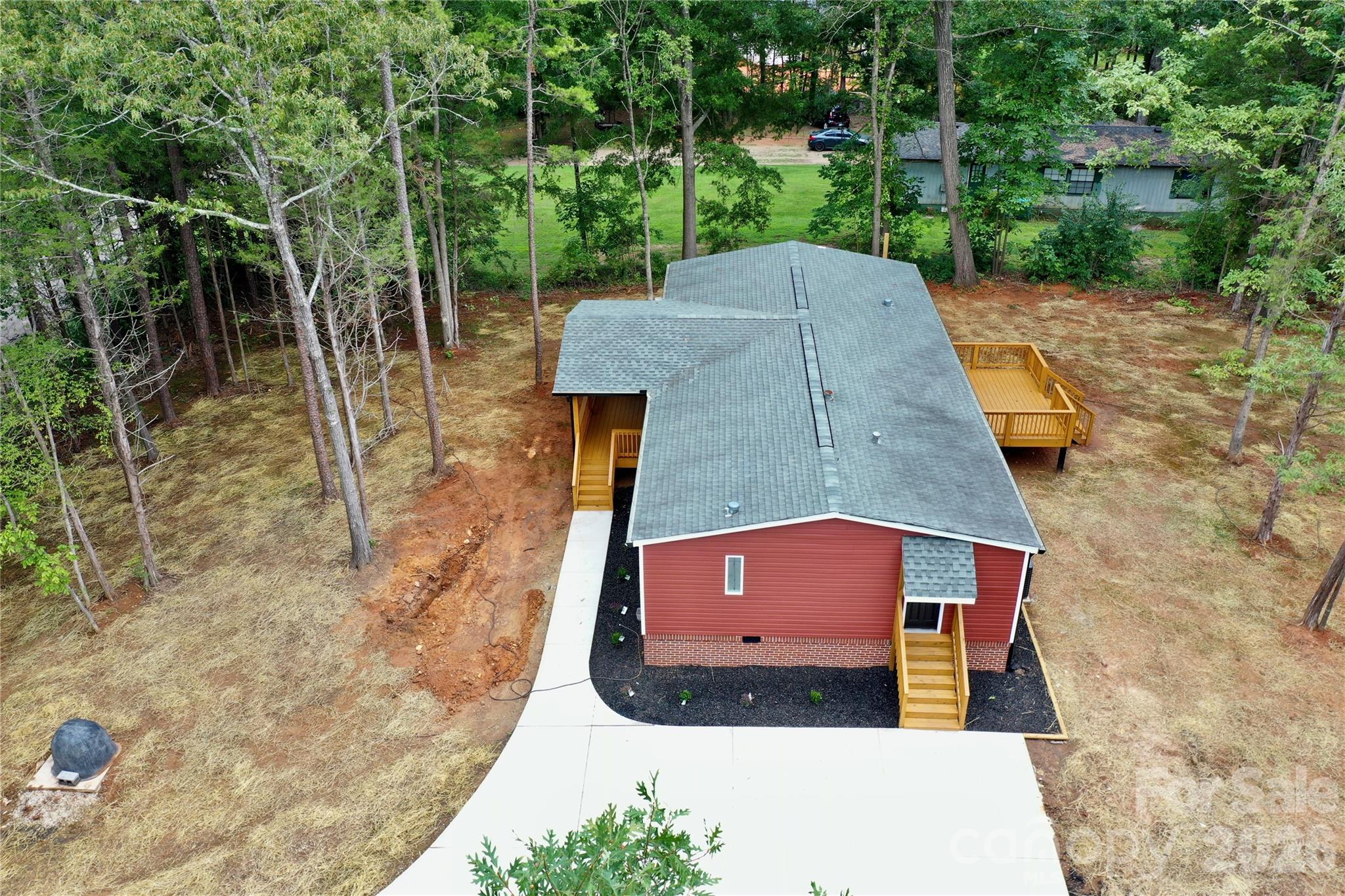 9401 Seymour Lane