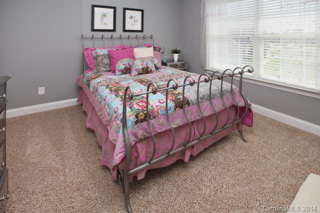 Fox Ridge - Residential