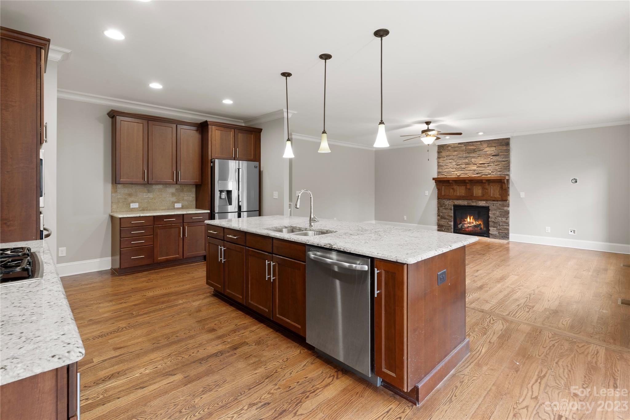 Arboretum Crossing - Residential Lease