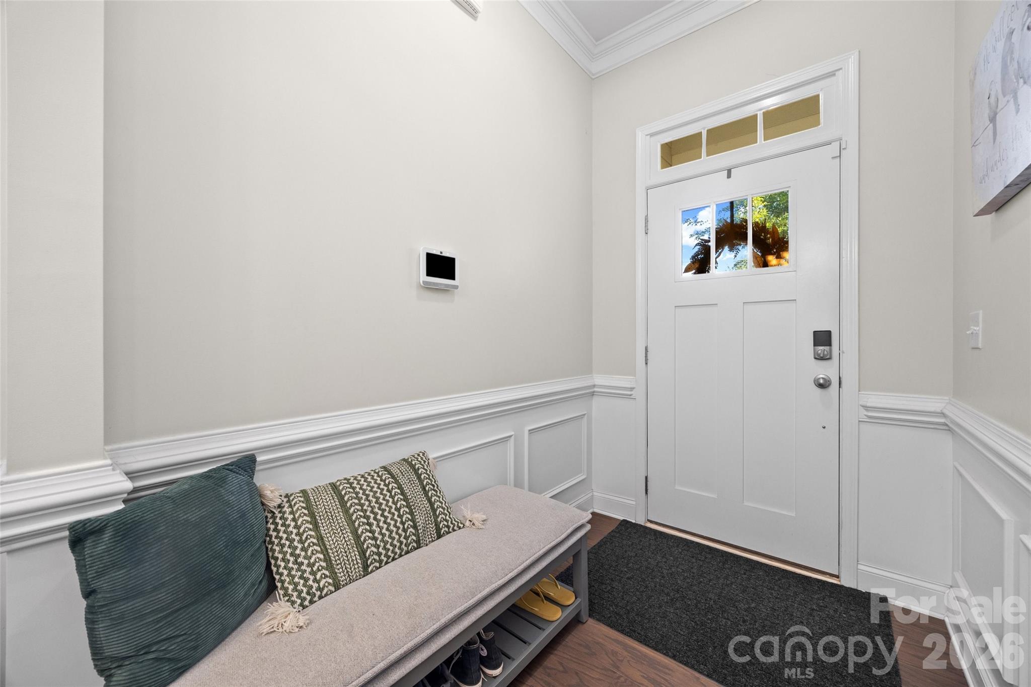 7063 Chrysanthemum Road