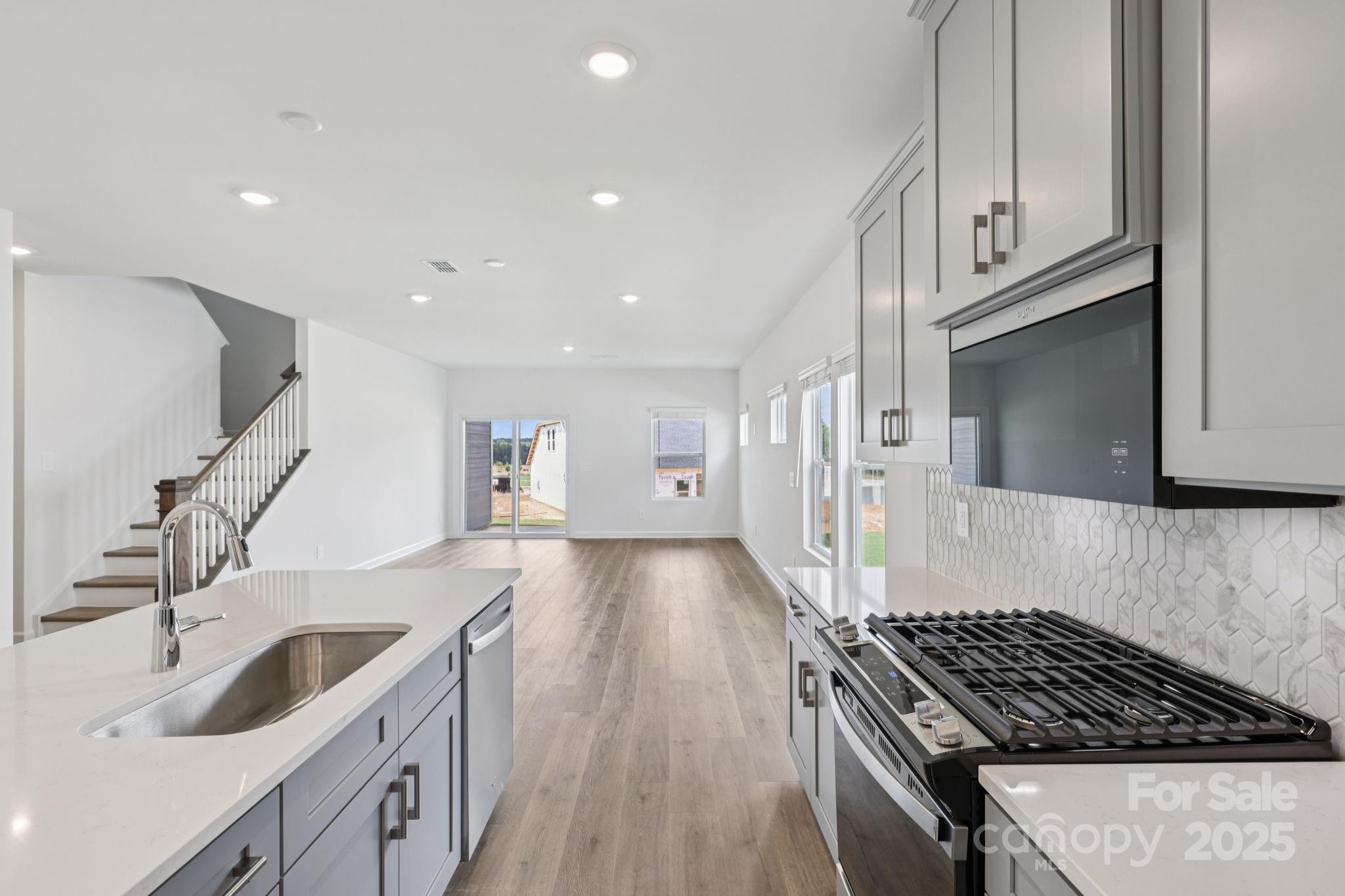 Brighton Springs - Residential