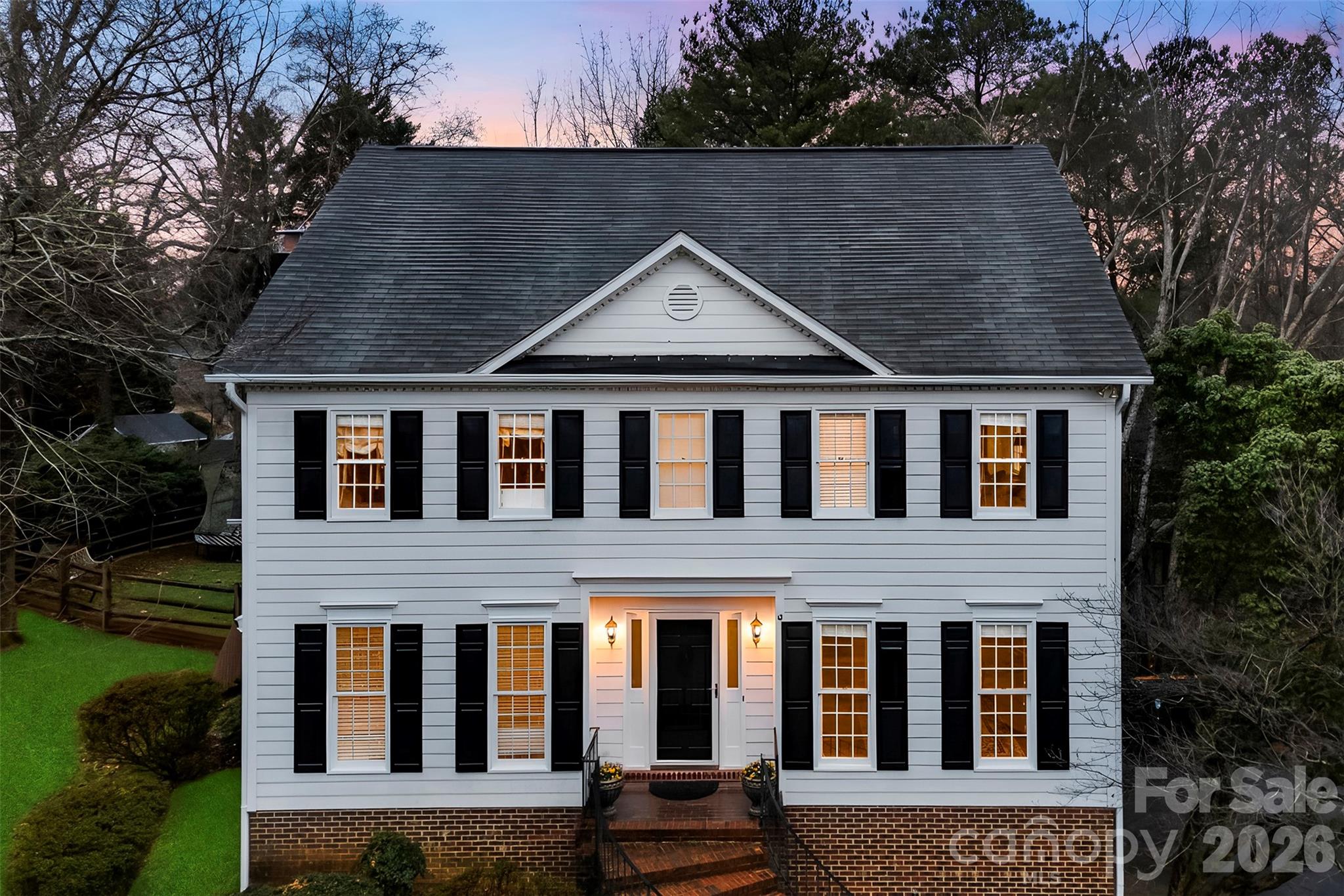 10318 Hollybrook Drive