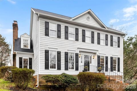 10318 Hollybrook Drive Charlotte NC 28277