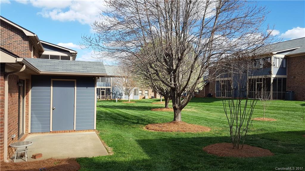 Olde Point - Residential