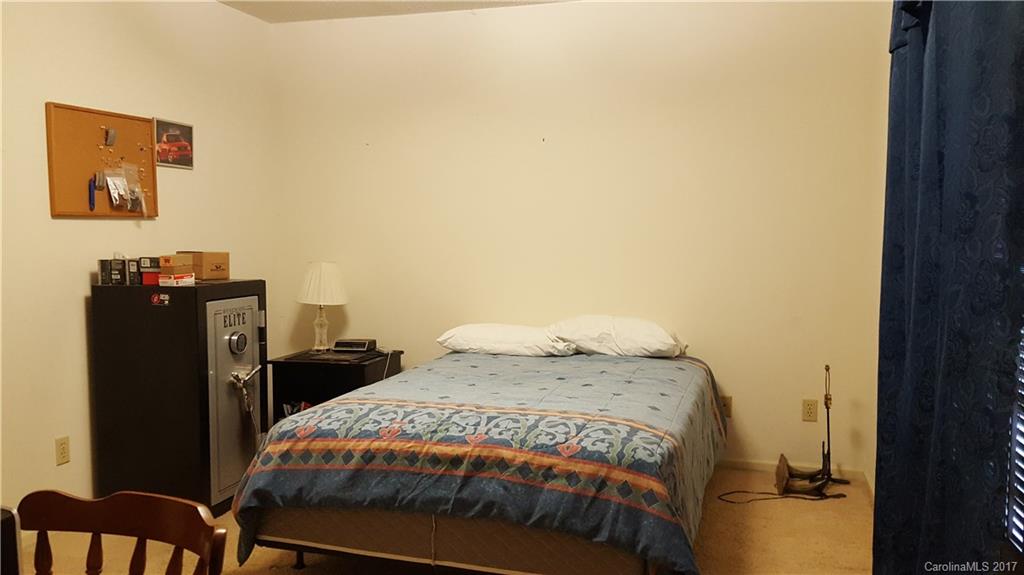 Olde Point - Residential