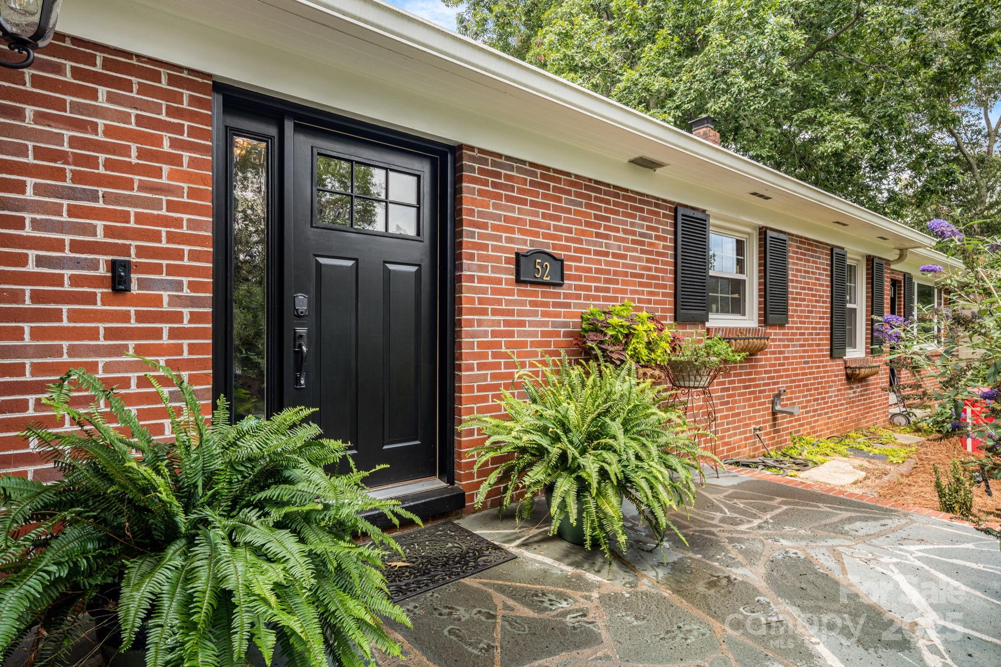52 Shorewood Drive