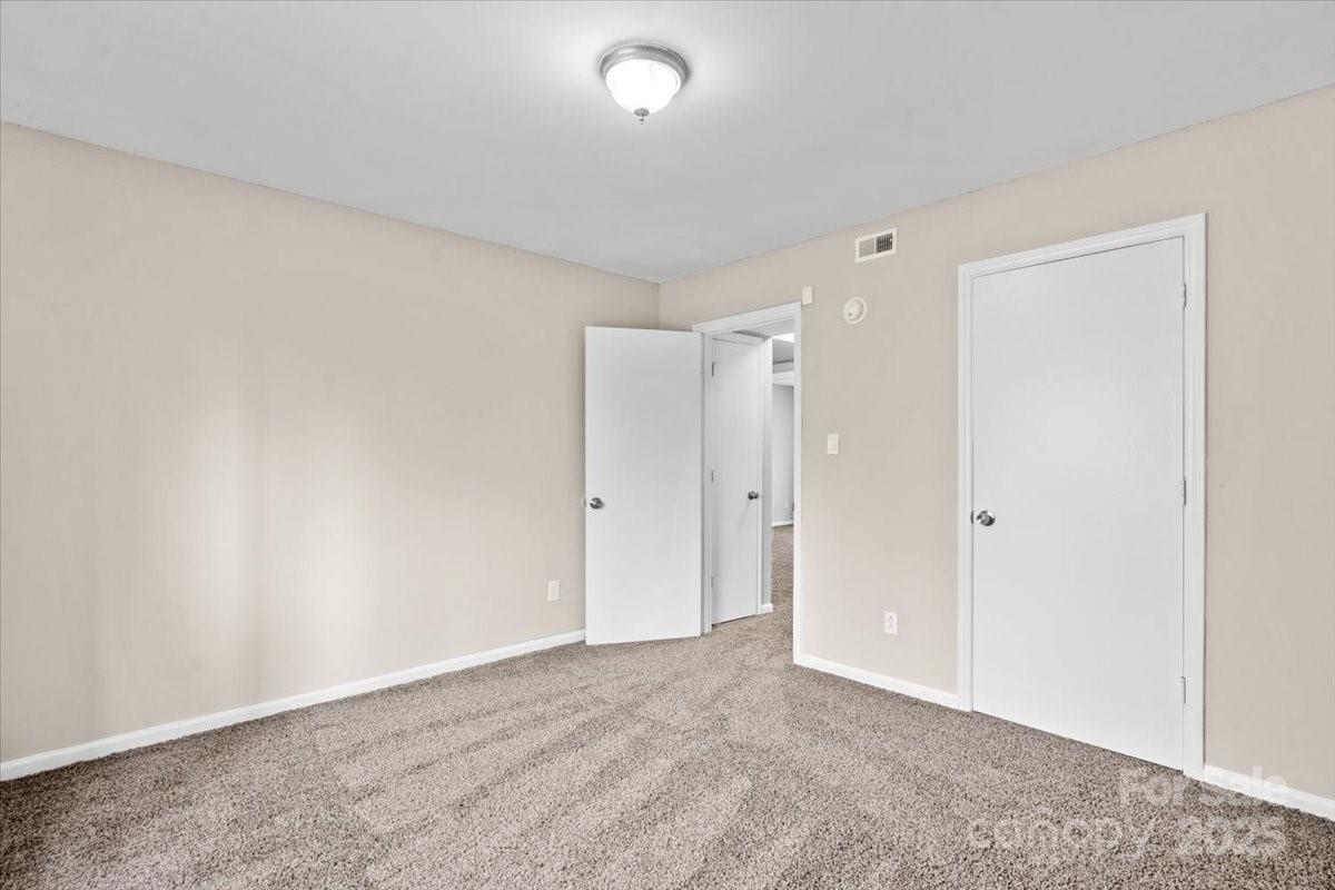 Sharon Lakes - Residential