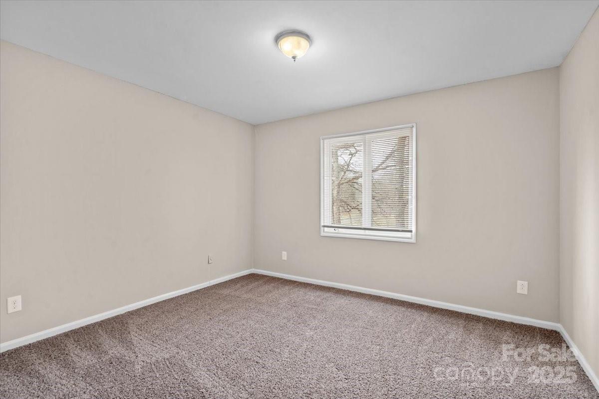 Sharon Lakes - Residential