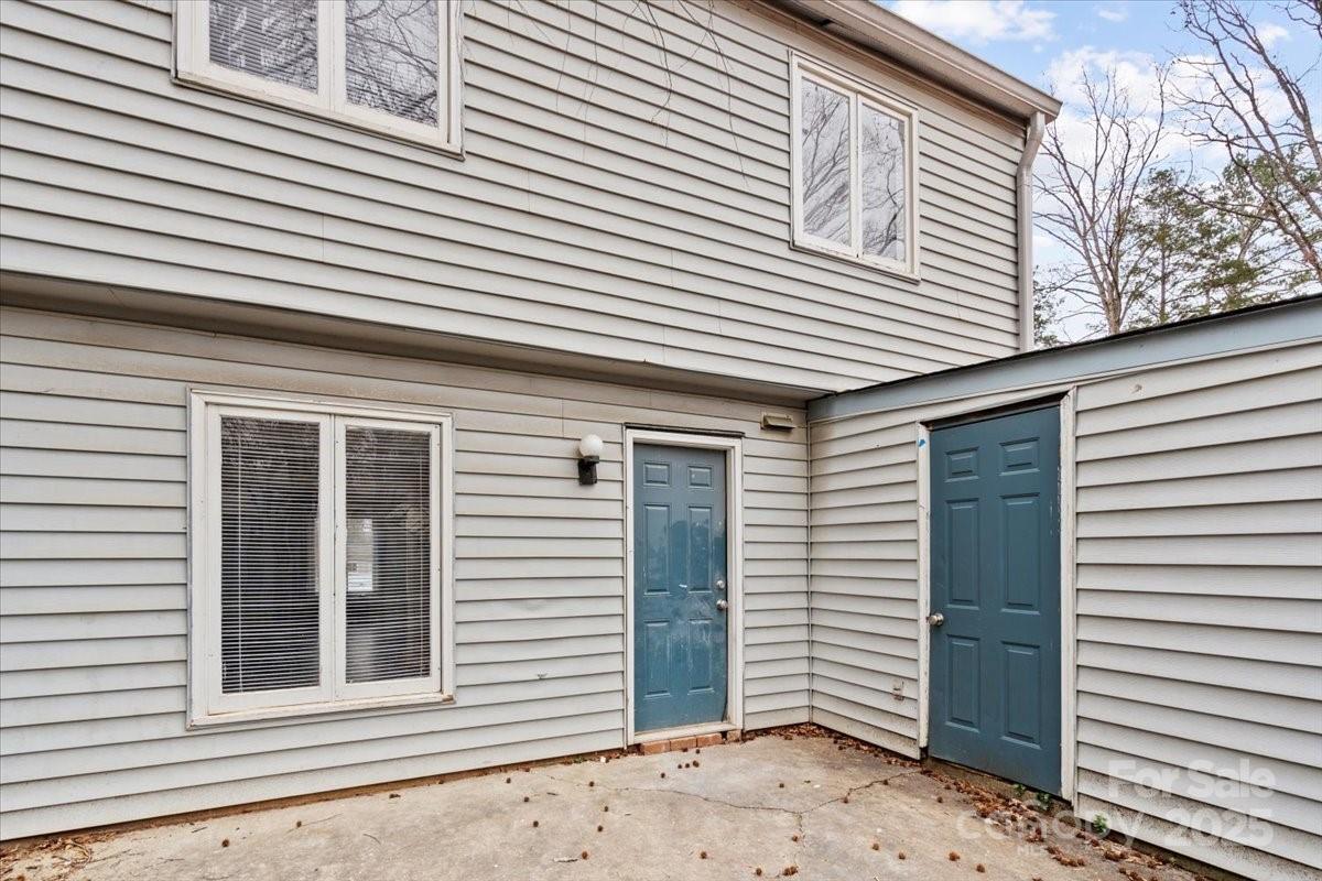 Sharon Lakes - Residential