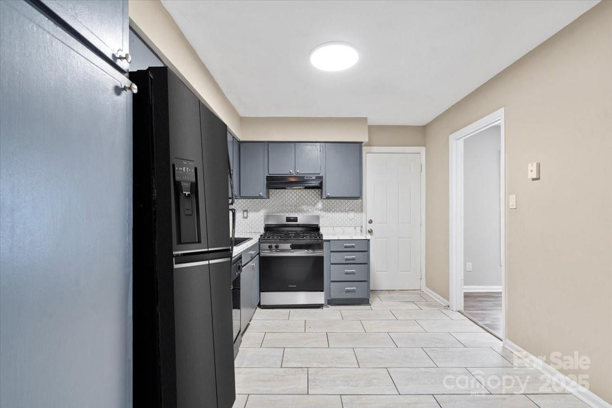 Sharon Lakes - Residential