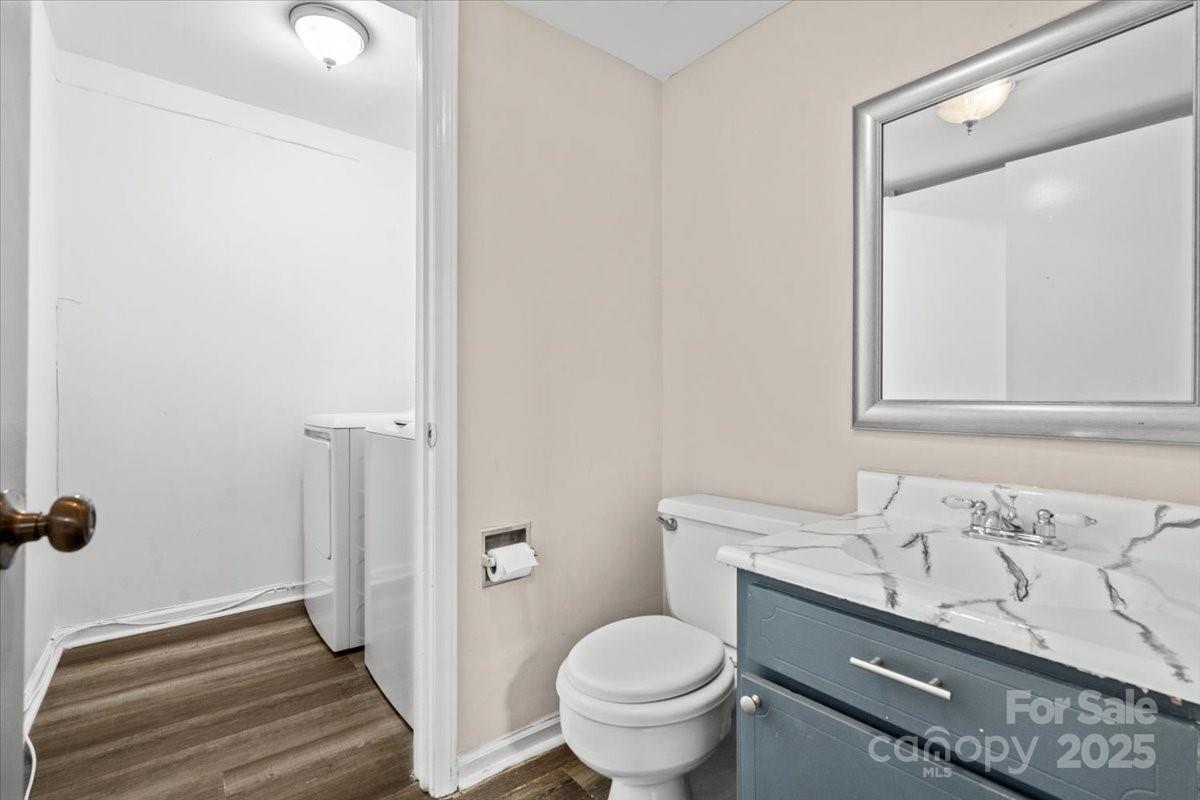 Sharon Lakes - Residential