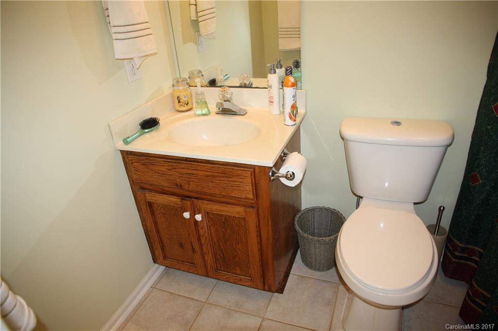 Mountain Manor - Residential