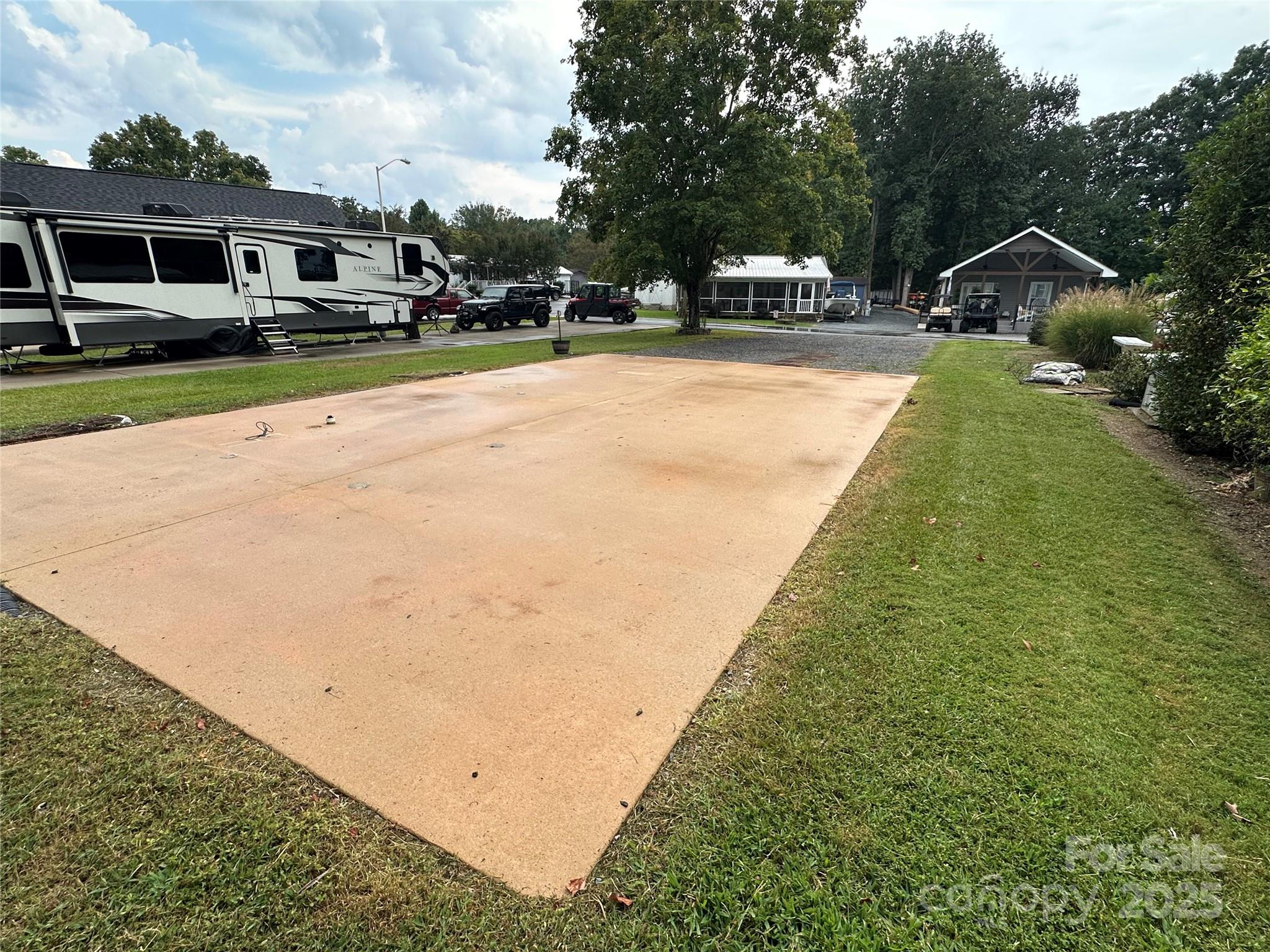 Badin Shores Resort - Land