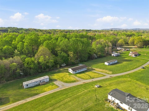 Photo of 114/116/137/154 Harrington Place Drive, Taylorsville, NC 28681 (MLS # 4368229)
