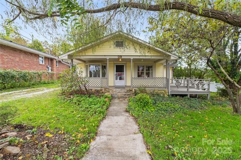 29 Le-An-Hurst Road Asheville NC 28803