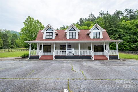 6222 Us Hwy 74 Highway W Whittier NC 28789