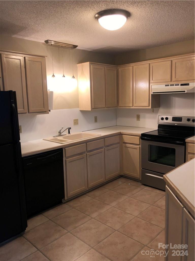 Mallard Cove - Residential Lease