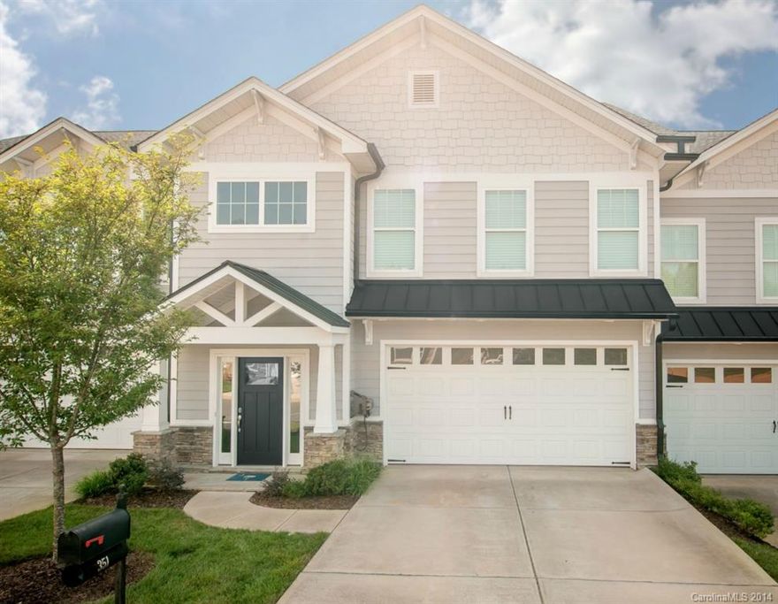 Luxury Lake Wylie Townhouse for sale.  Impressive architecture and elevations in this move-in ready property. 2car garage and fine finishes throughout home. High-end laminate flooring downstairs. Beautiful kitchen with granite, castled cabinets and stainless appl including gas range. Master on main plus 2 bedrooms, huge loft and an office/nursery upstairs. Covered back porch. Welcome home to Harpers Green, a gated Lake Wylie community.