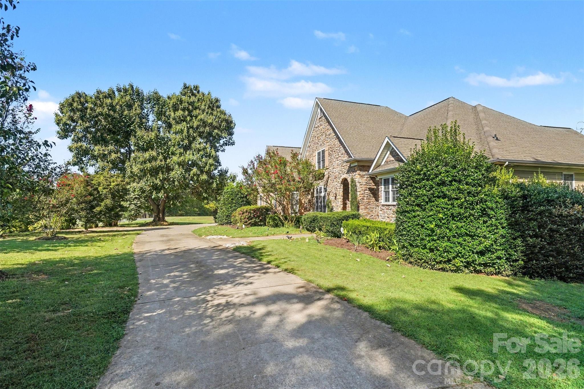 2300 Potter Road S