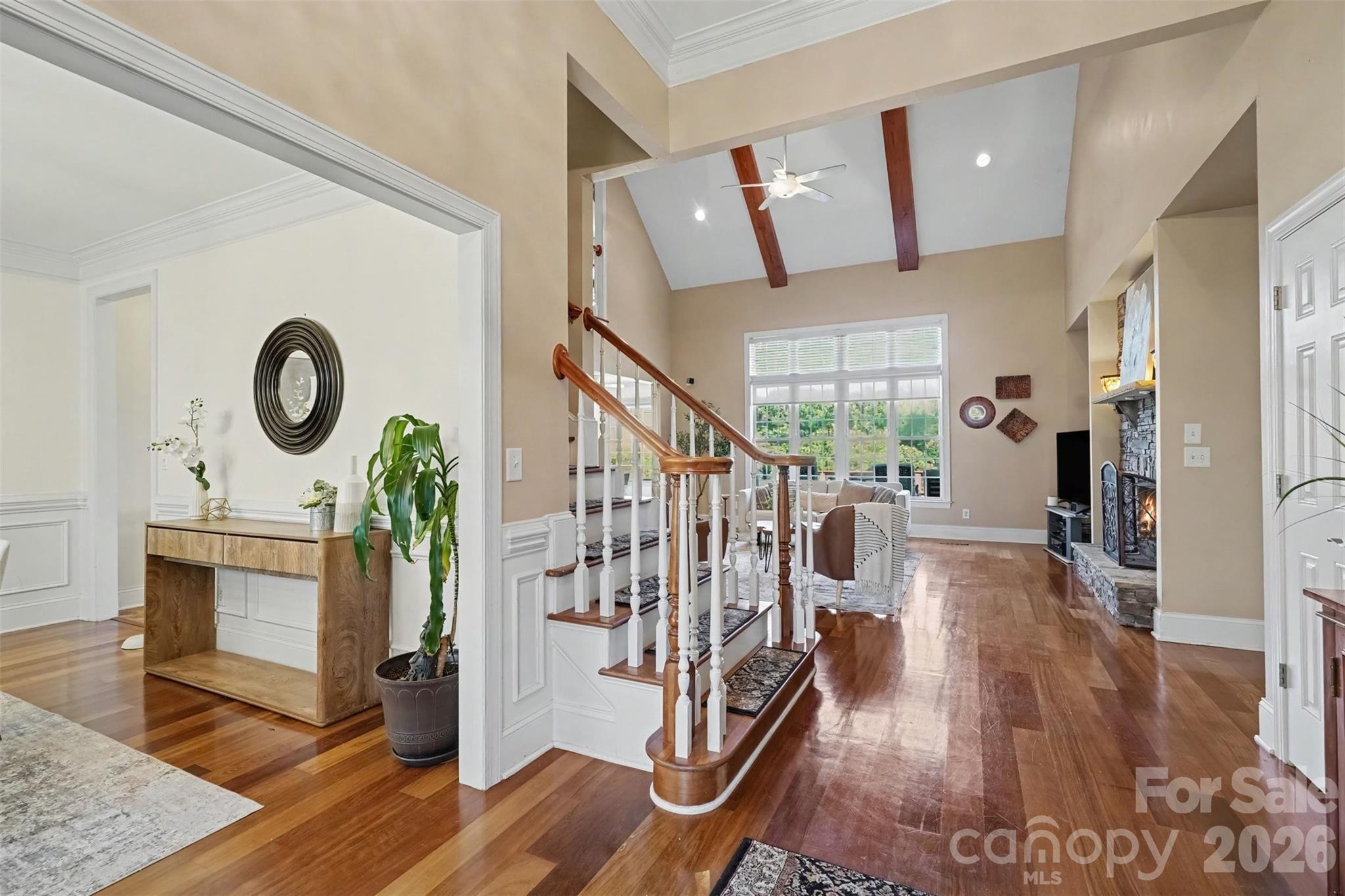 2300 Potter Road S