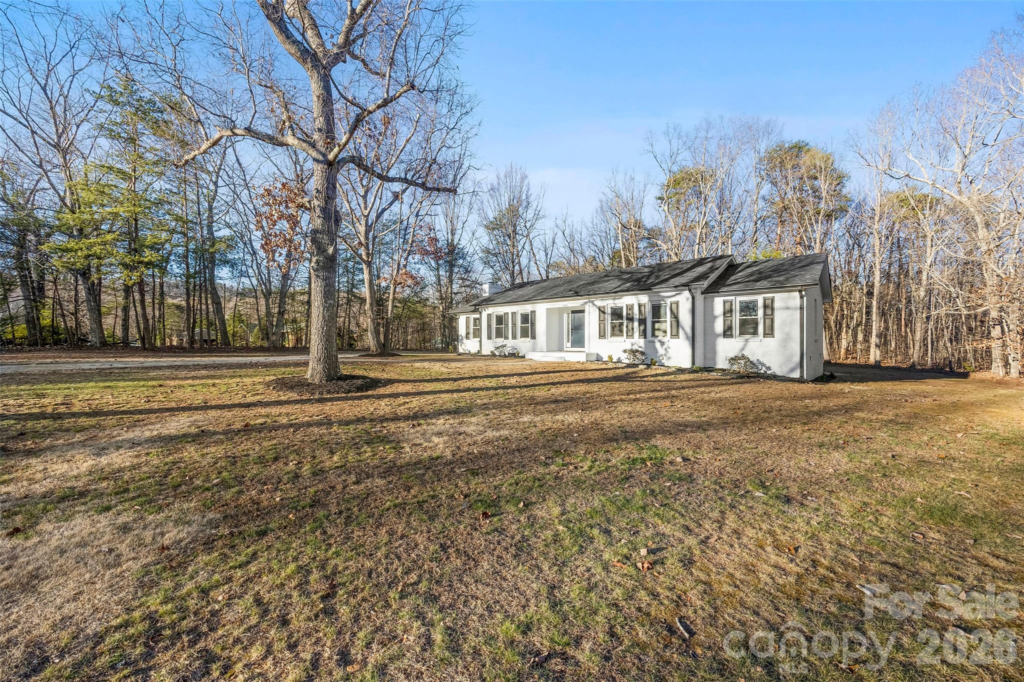 1045 Elizabeth Drive