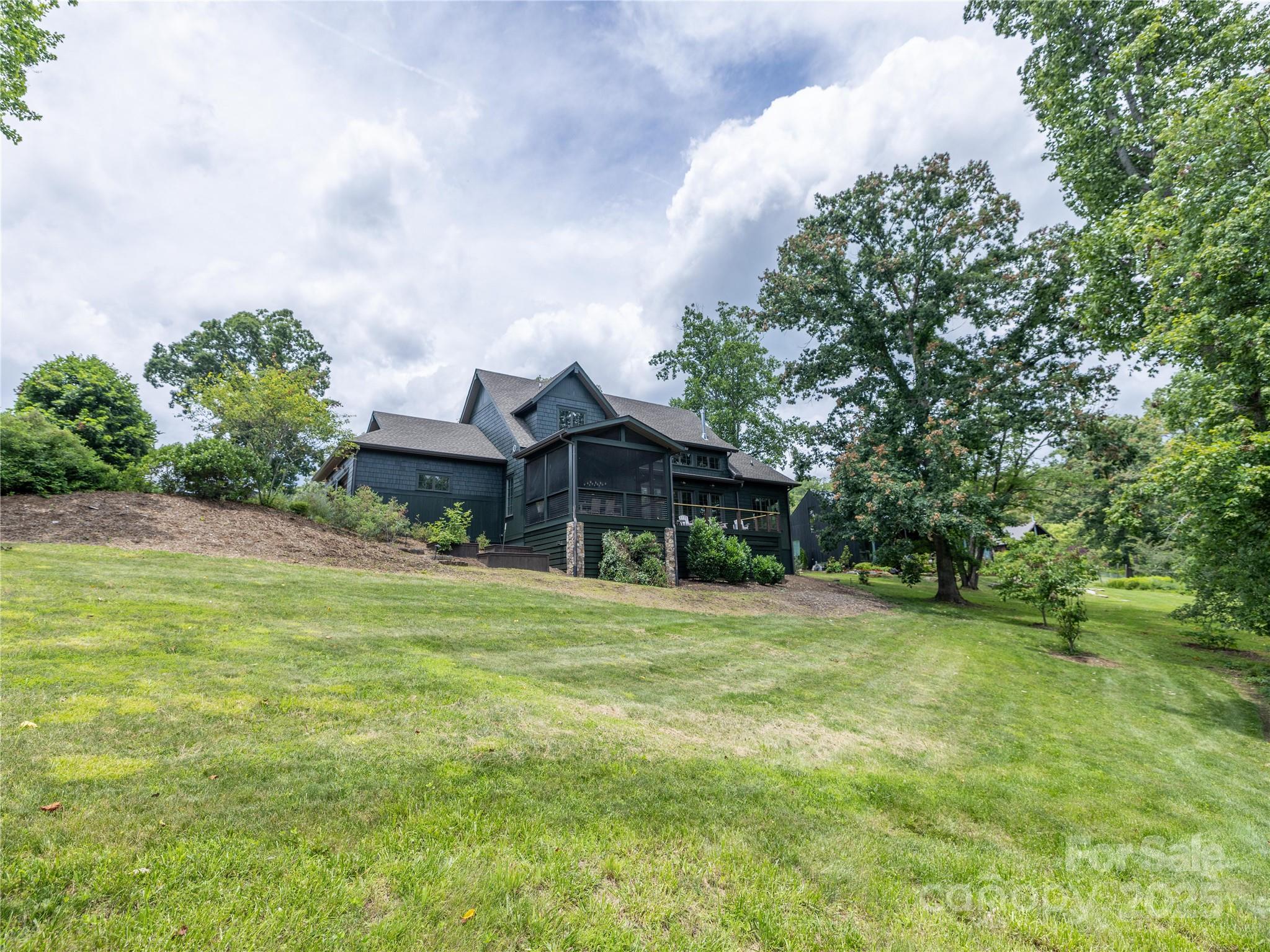 Sovereign Oaks - Residential