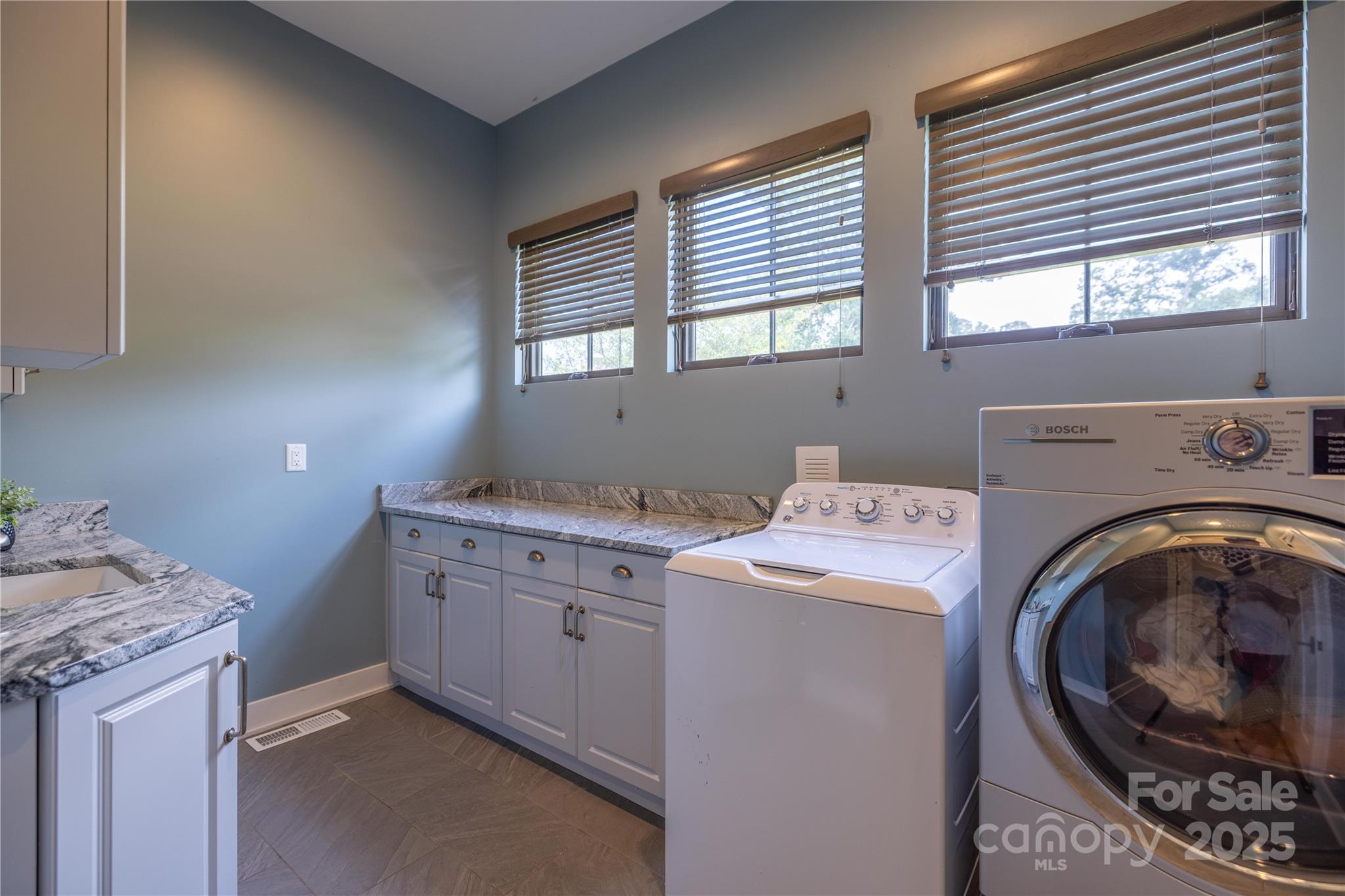 Sovereign Oaks - Residential