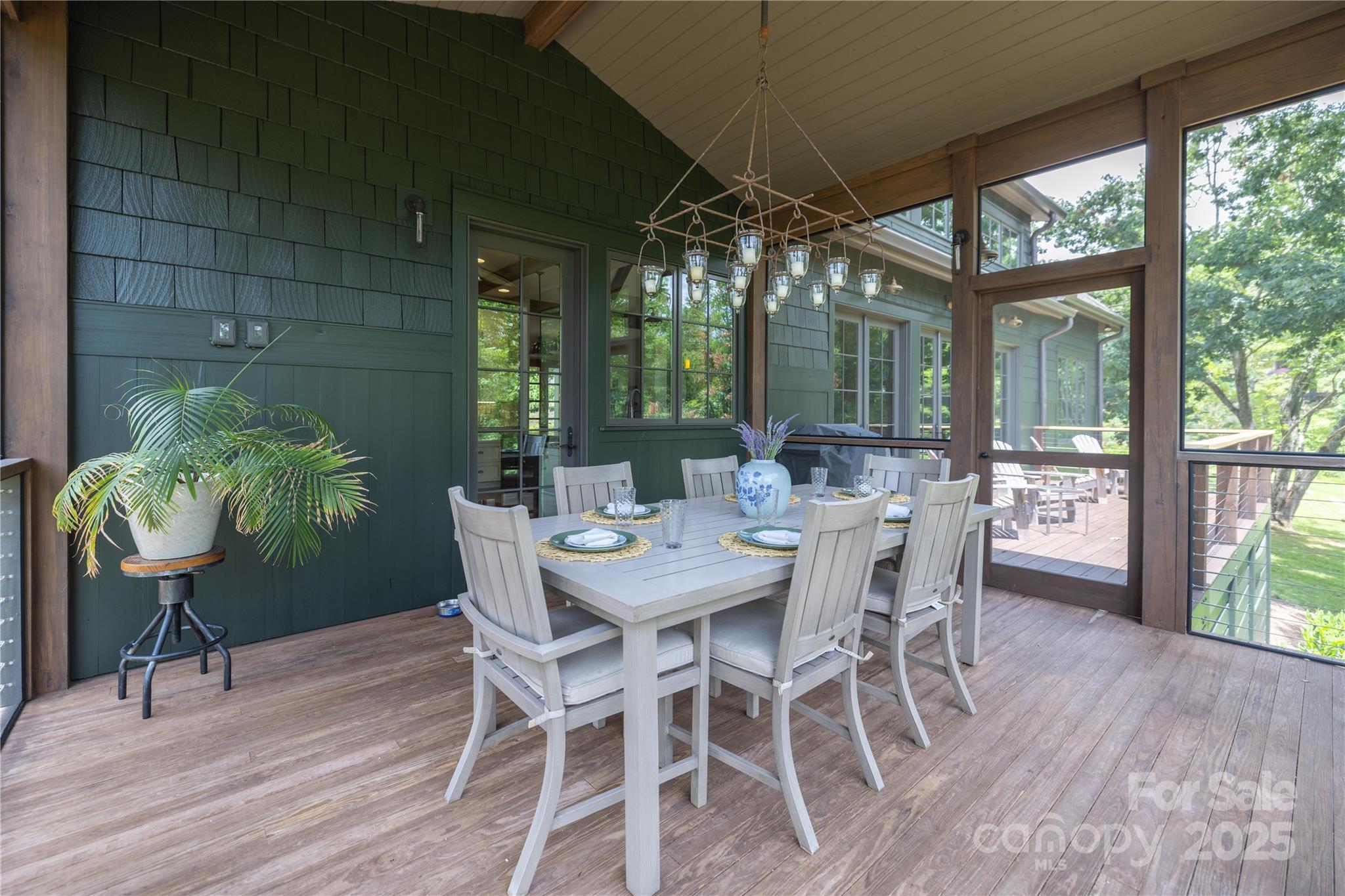 Sovereign Oaks - Residential