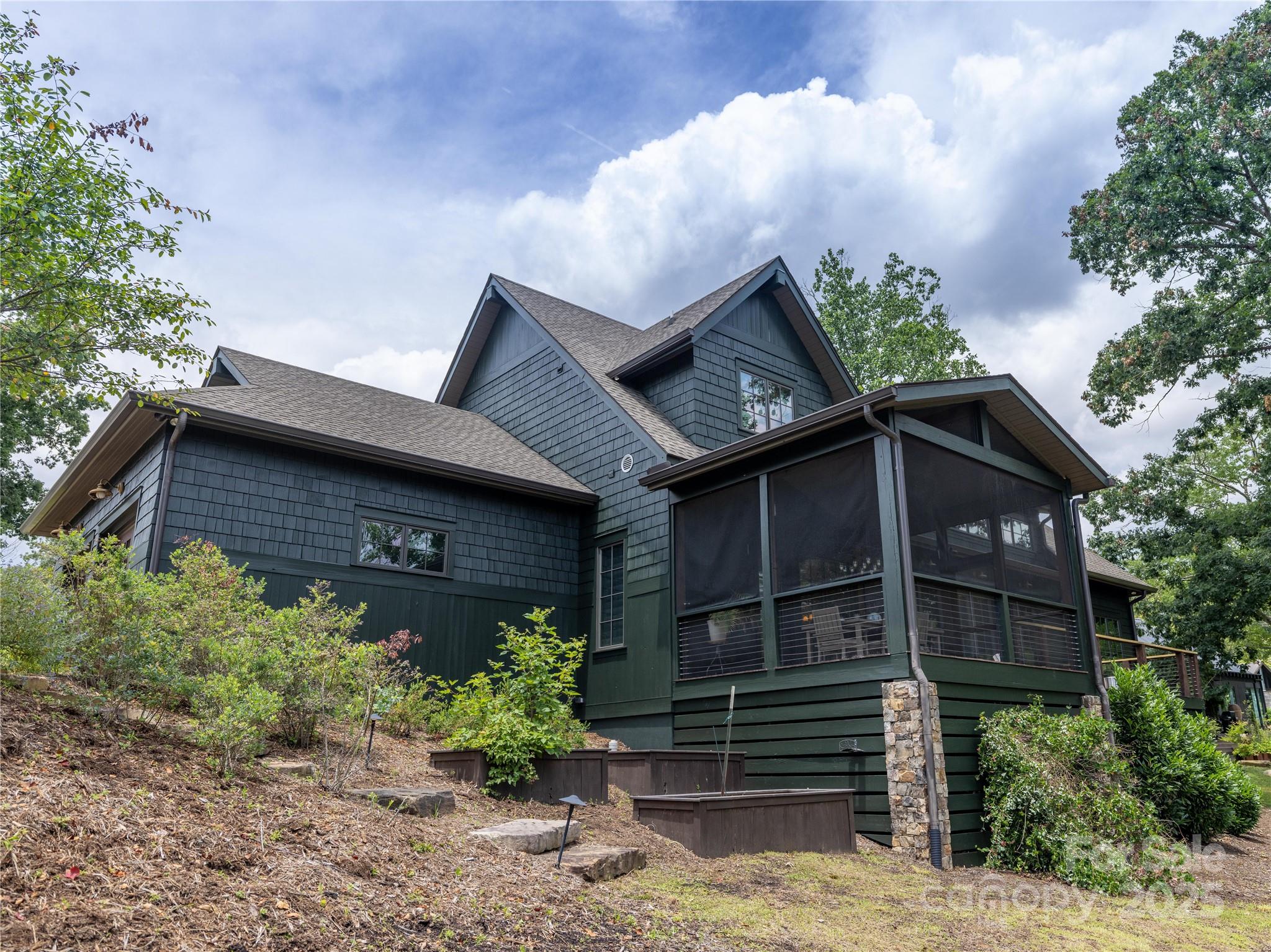 65 Wandering Oaks Way 35