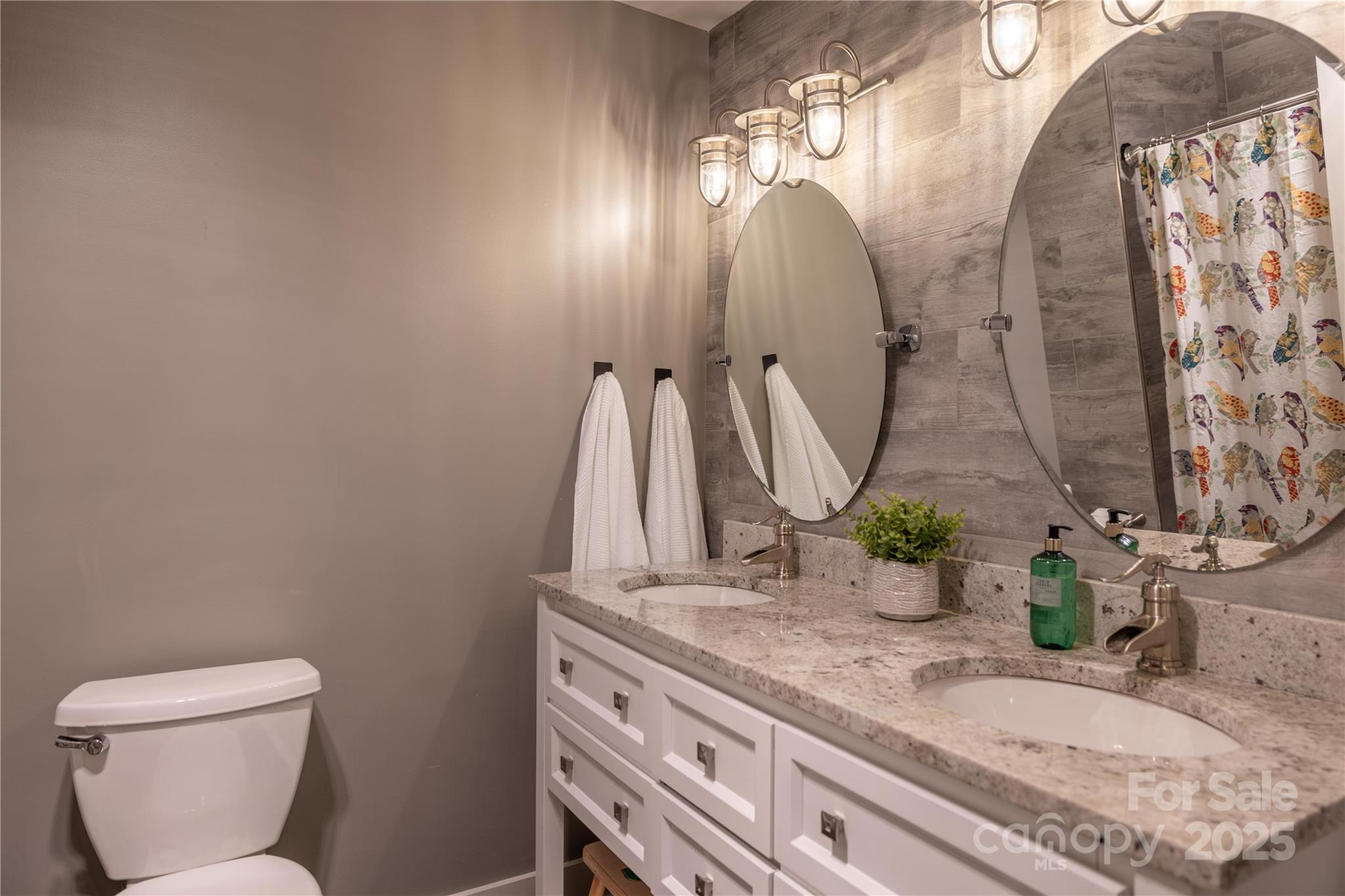 Sovereign Oaks - Residential