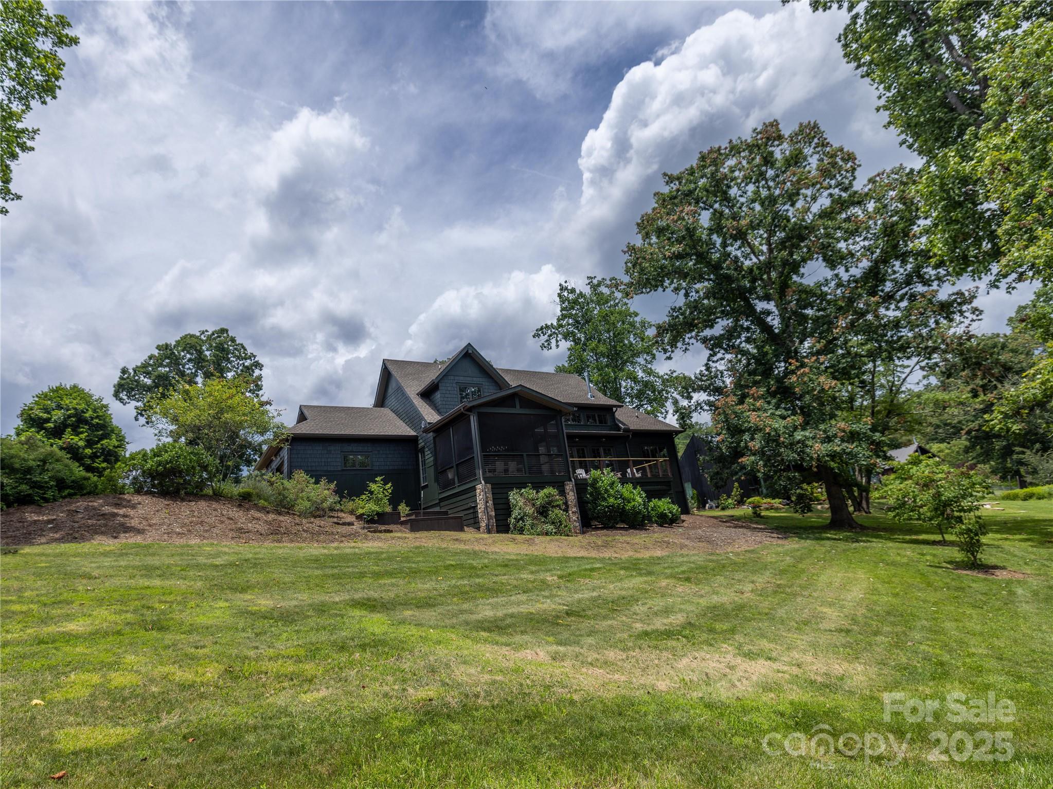 Sovereign Oaks - Residential