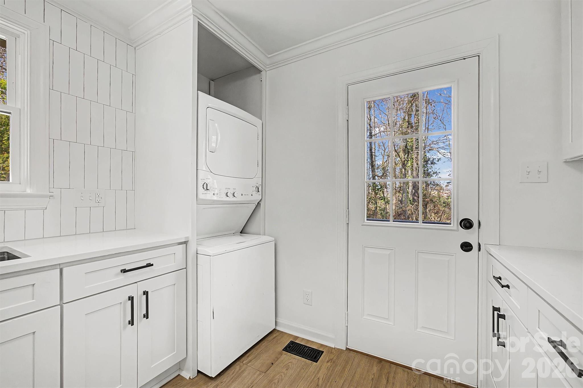 Sunset Park - Residential