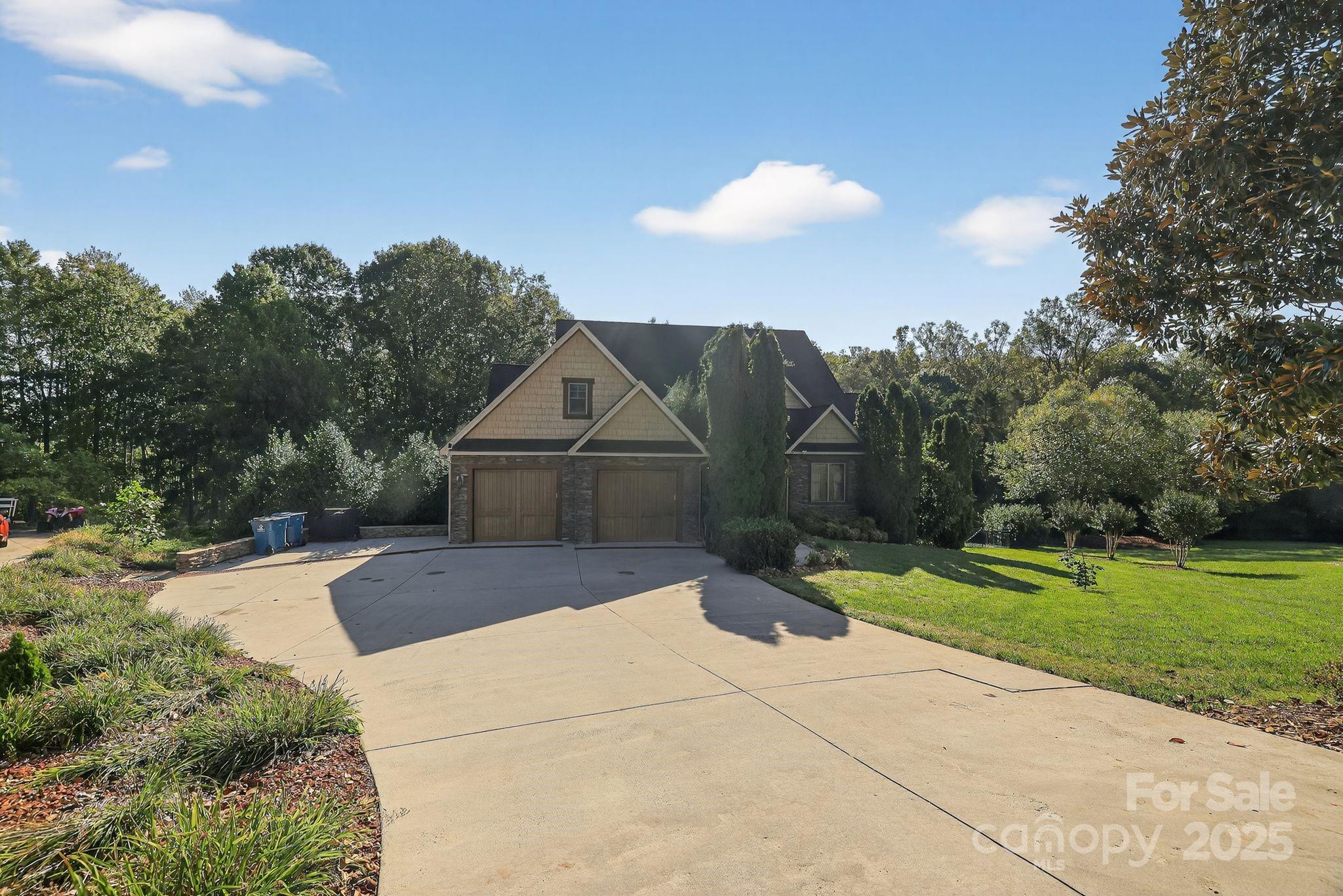 2849 Snead Court NE
