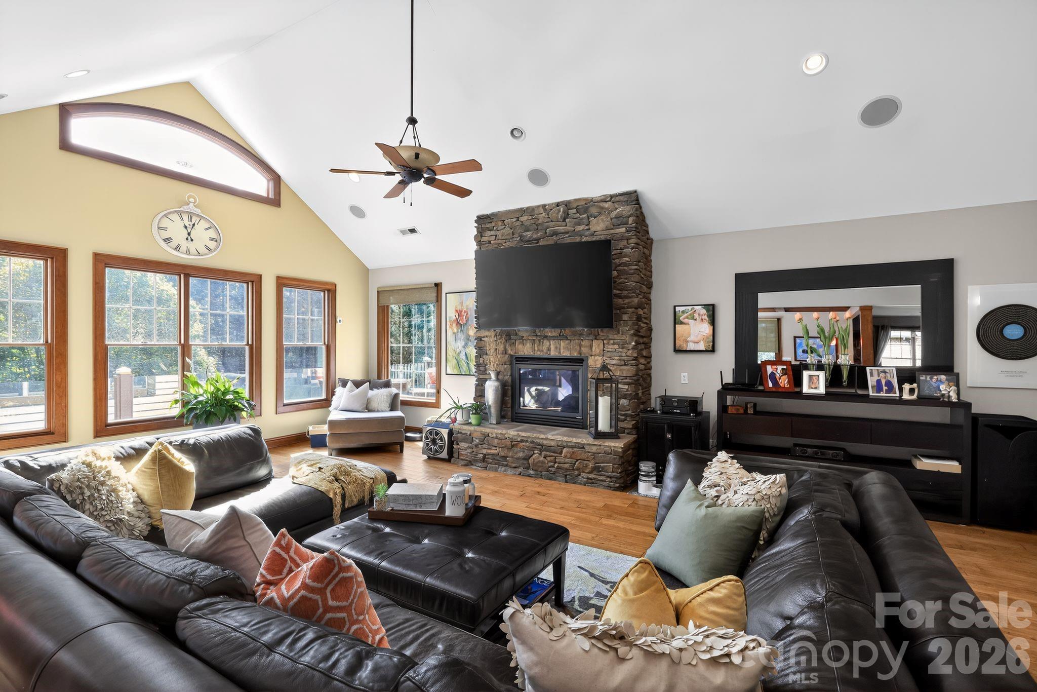 Rock Barn - Residential