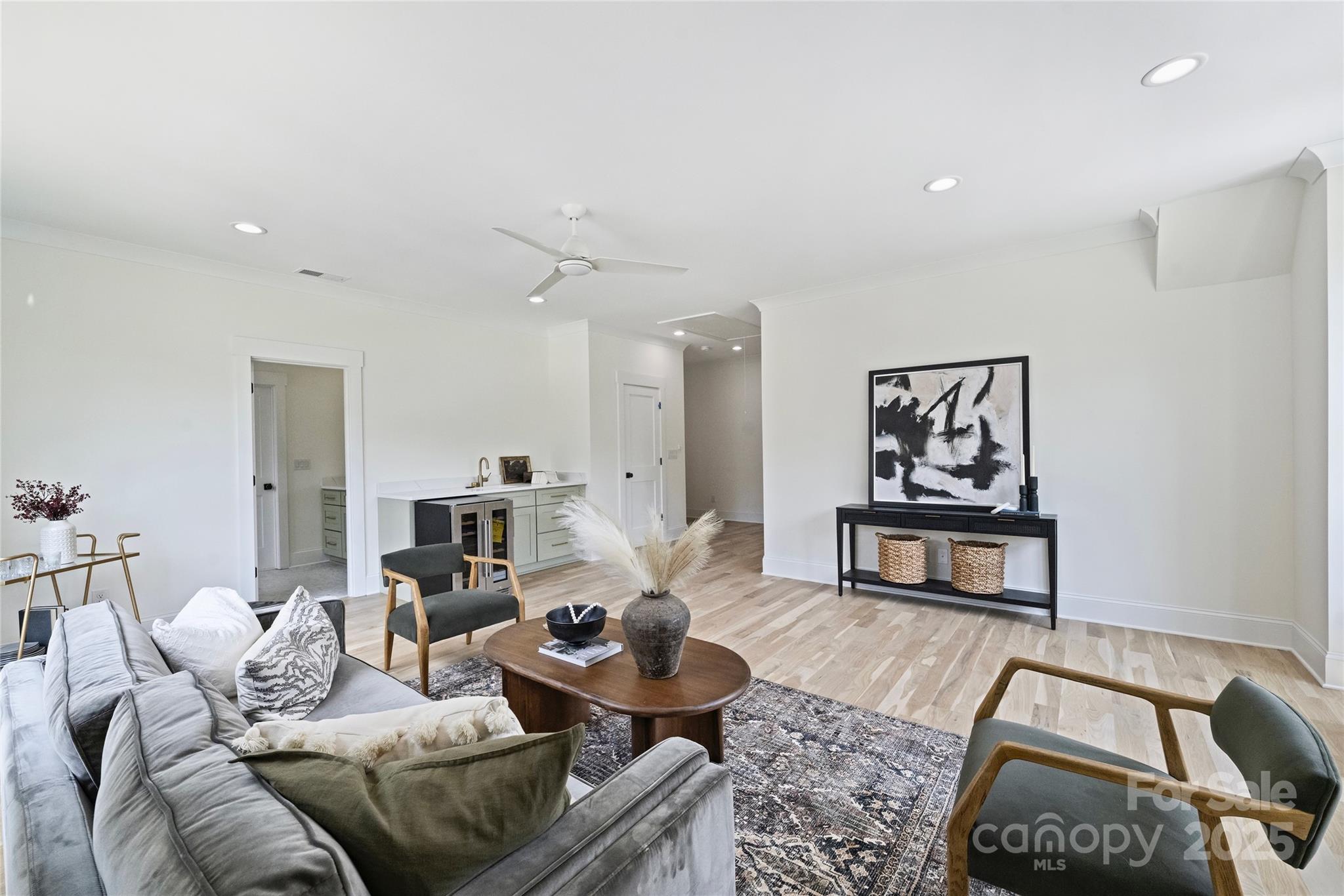 Lansdowne - Residential