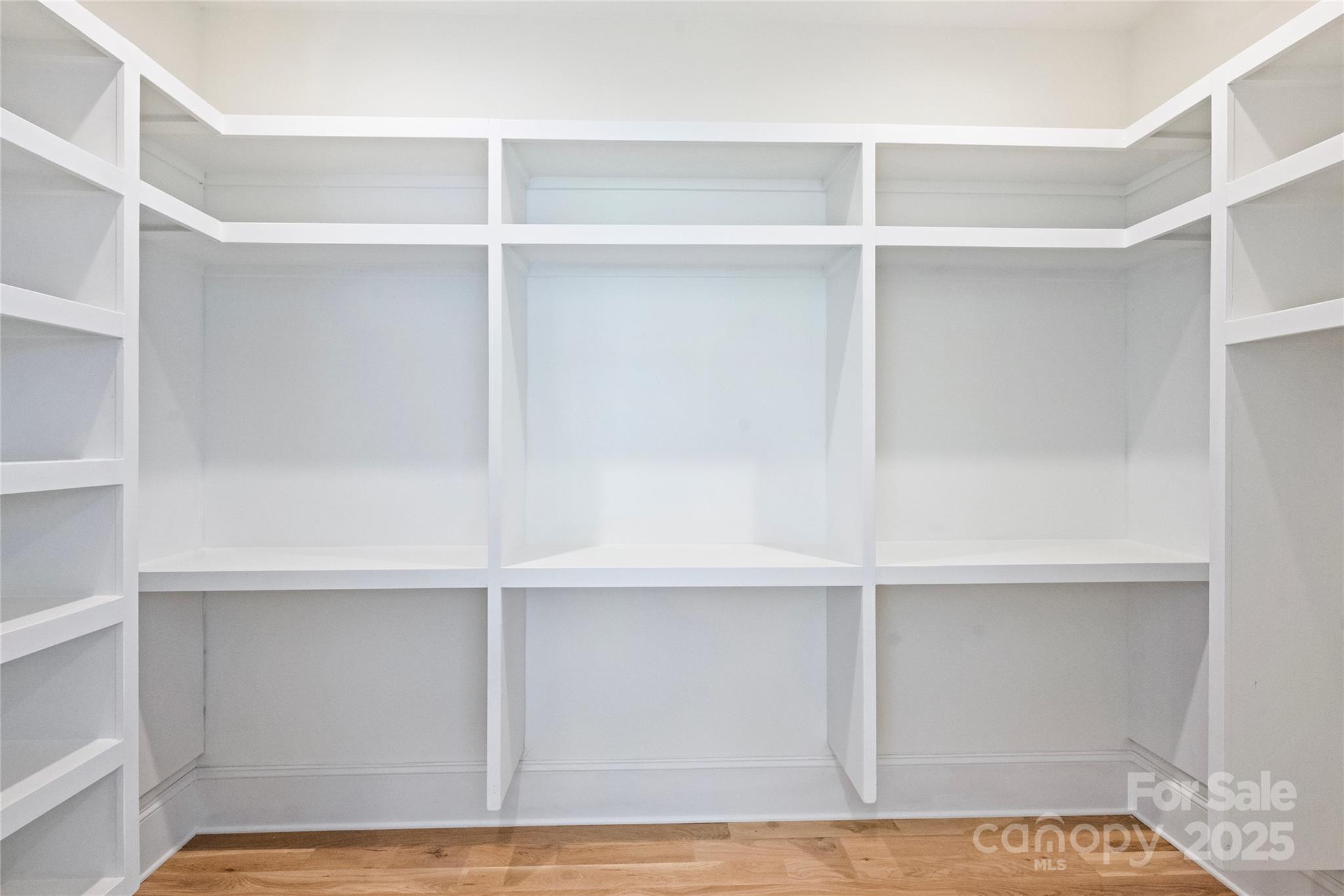 Lansdowne - Residential