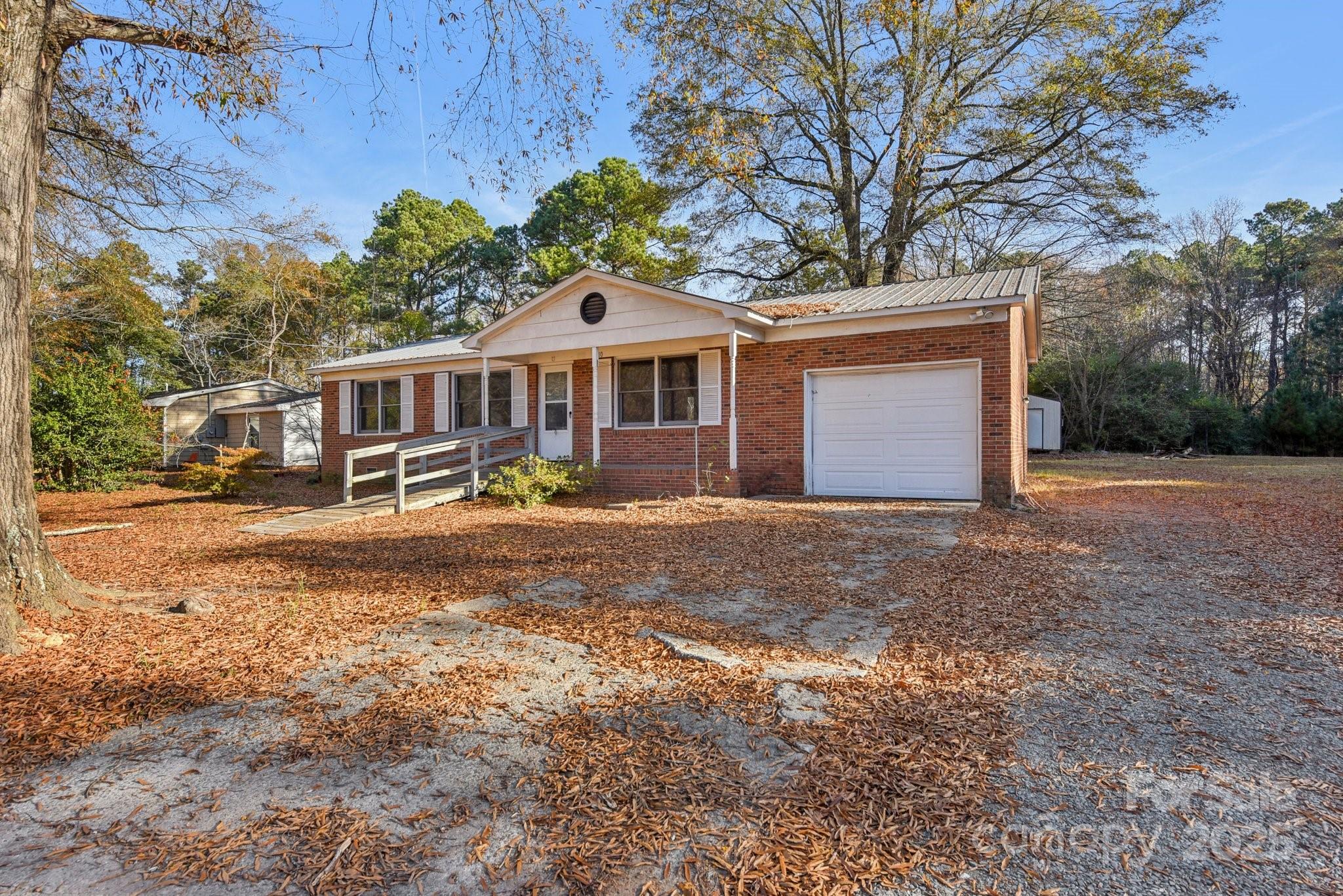 510 N Secrest Avenue