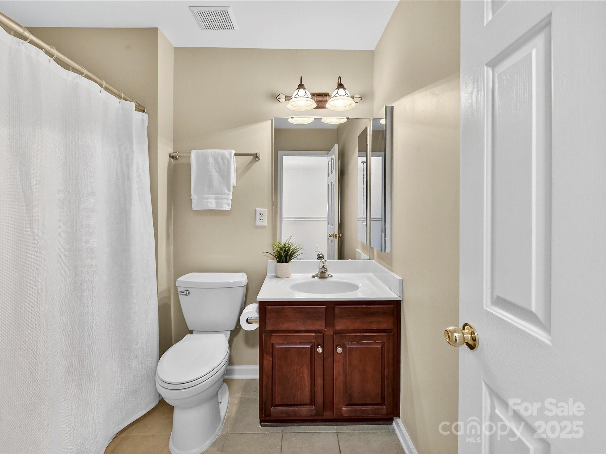 Lake Norman Cove at Jetton - Residential