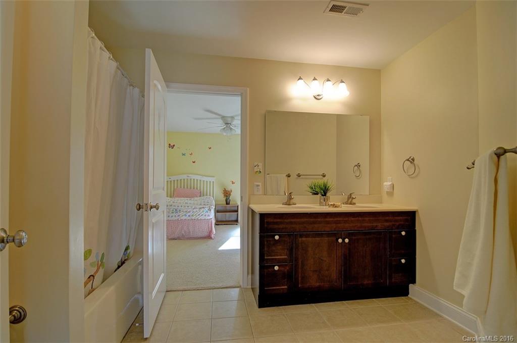 Kings Grant - Residential