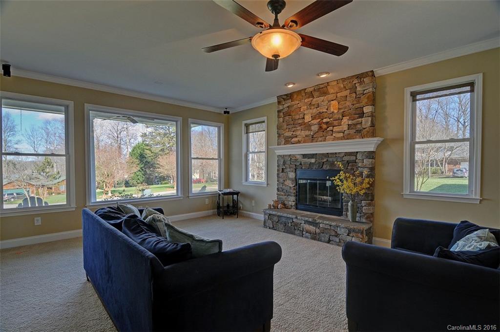 Kings Grant - Residential