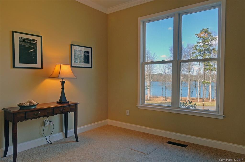 Kings Grant - Residential