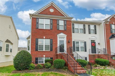 Photo of 12320 Verdant Court, Charlotte, NC 28273 (MLS # 4326422)