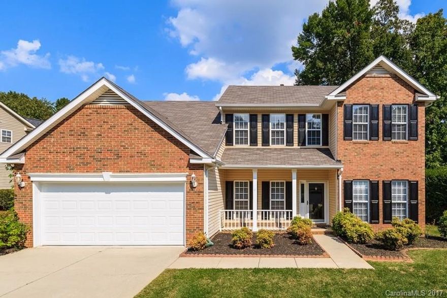 FREE 1/2 Month's rent in January on this home if leased by 12/14.   Call Shon at  980.269.7955 to tour this home immediately and for more details!

Beautiful 4 BR 2.5 BA 2story home in South Charlotte's Ellington Park neighborhood. Close to everything-shopping (Stonecrest & Ballantyne), restaurants, entertainment, schools. This 2259 sf home has a master down, large kitchen w/plenty of counter space & cabinets, breakfast area, 2story great room, relaxing tiled sunroom, & brick patio.