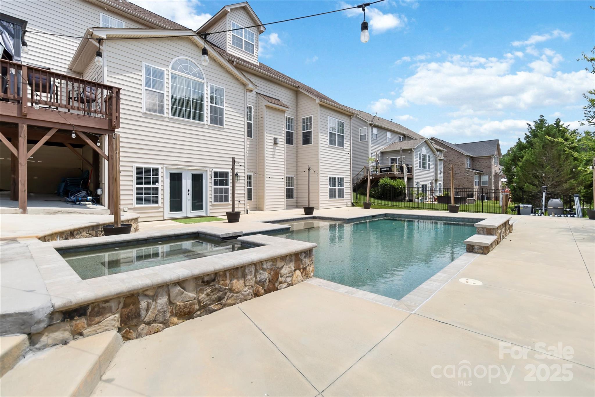 Callonwood - Residential