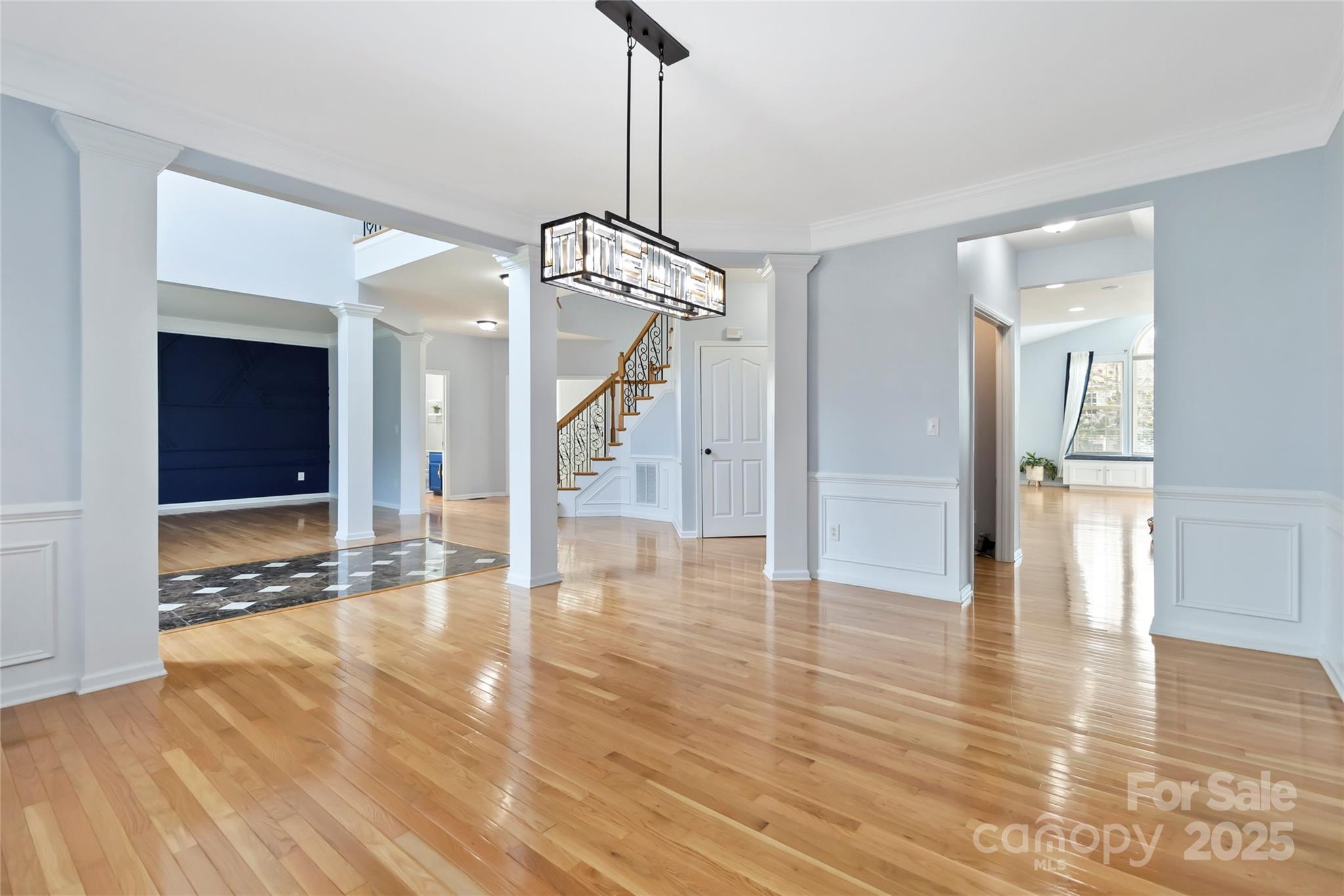 1009 Murandy Lane